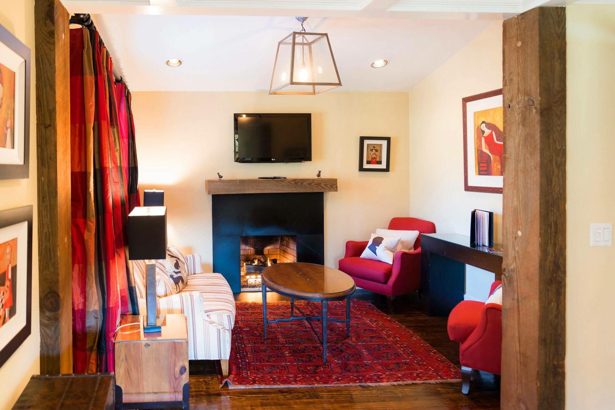 The Inn At Willow Grove Orange Экстерьер фото