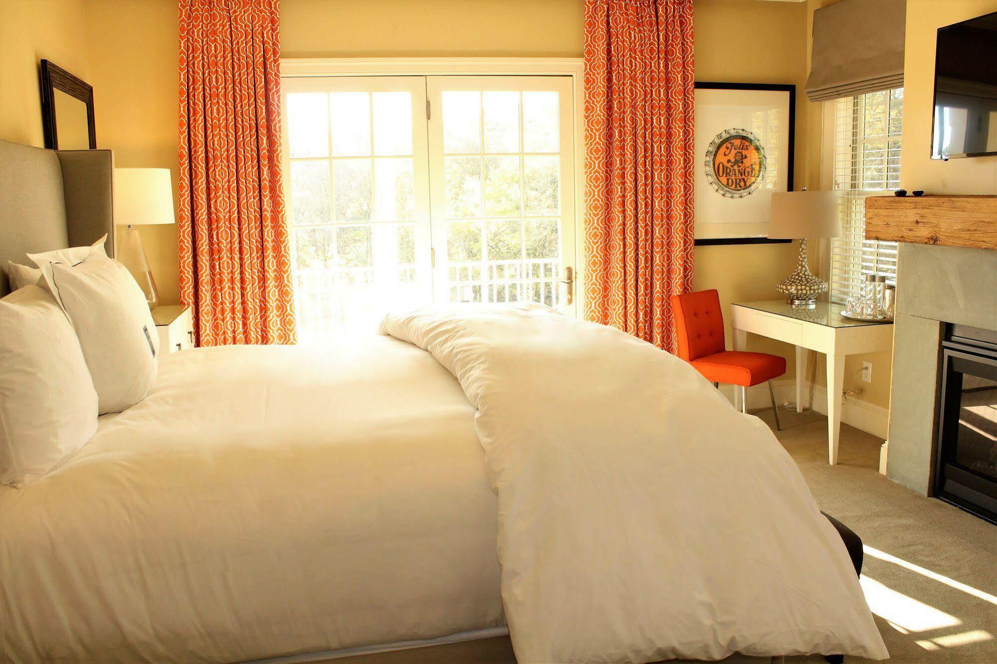 The Inn At Willow Grove Orange Экстерьер фото