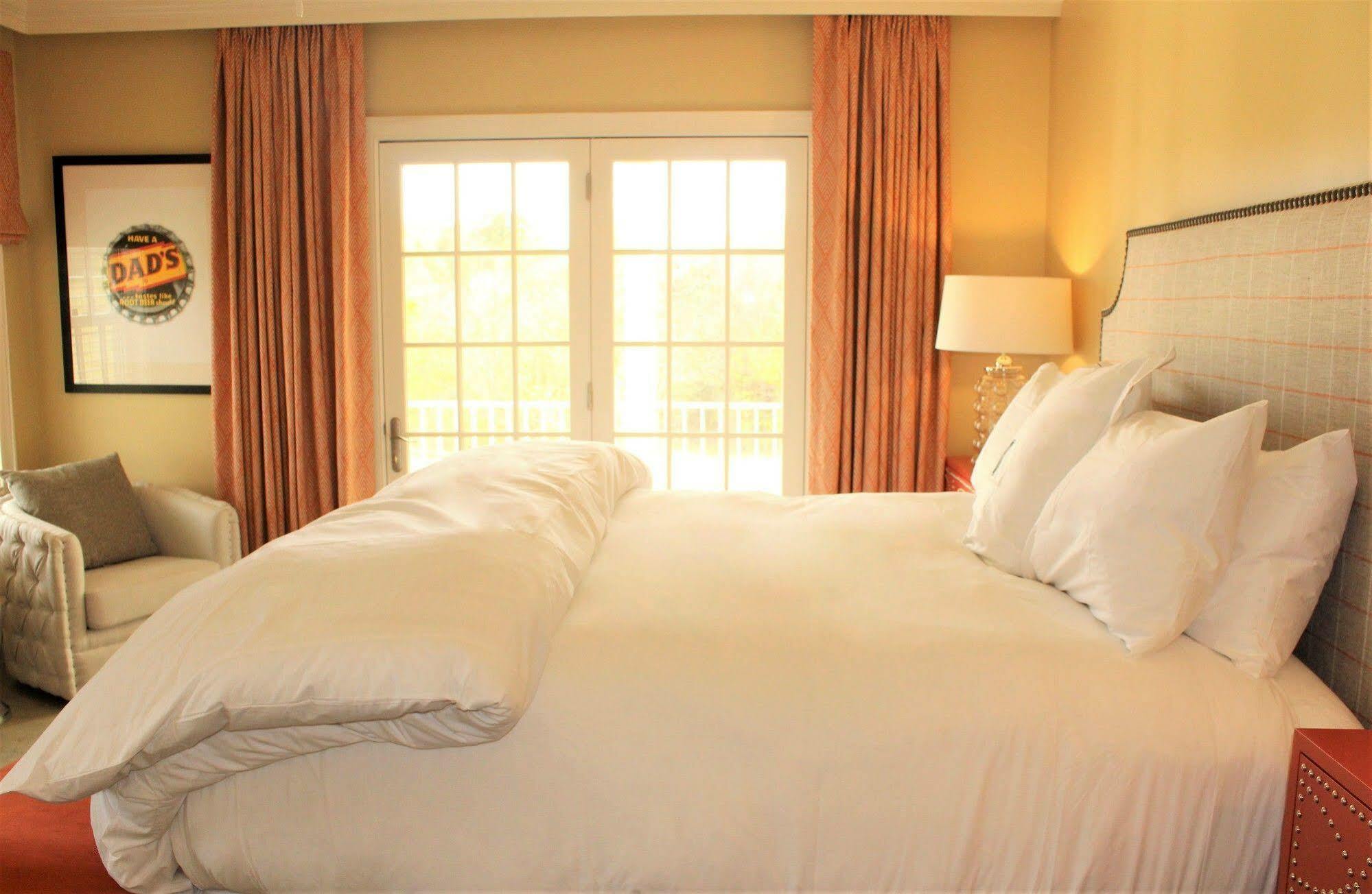 The Inn At Willow Grove Orange Экстерьер фото