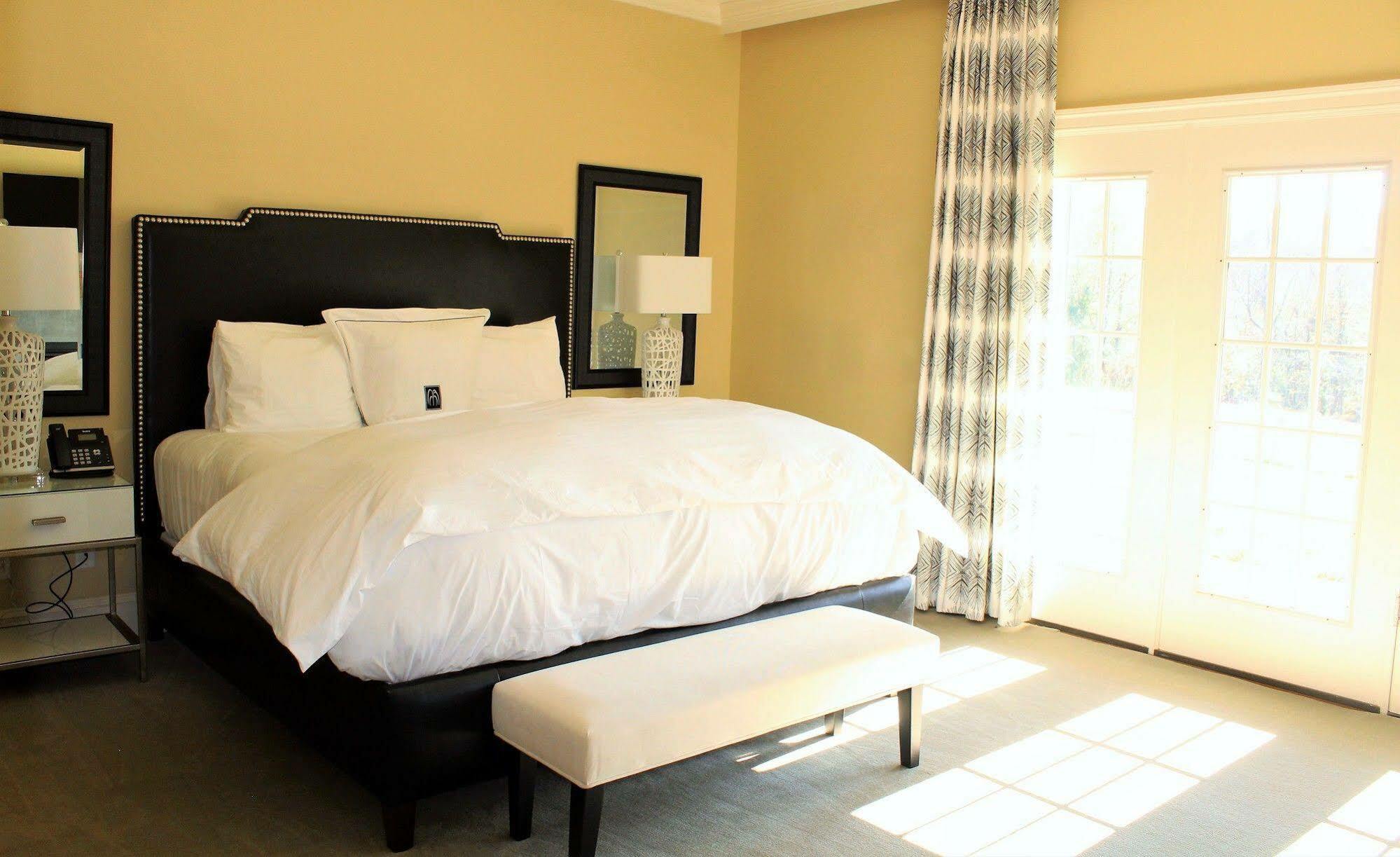 The Inn At Willow Grove Orange Экстерьер фото