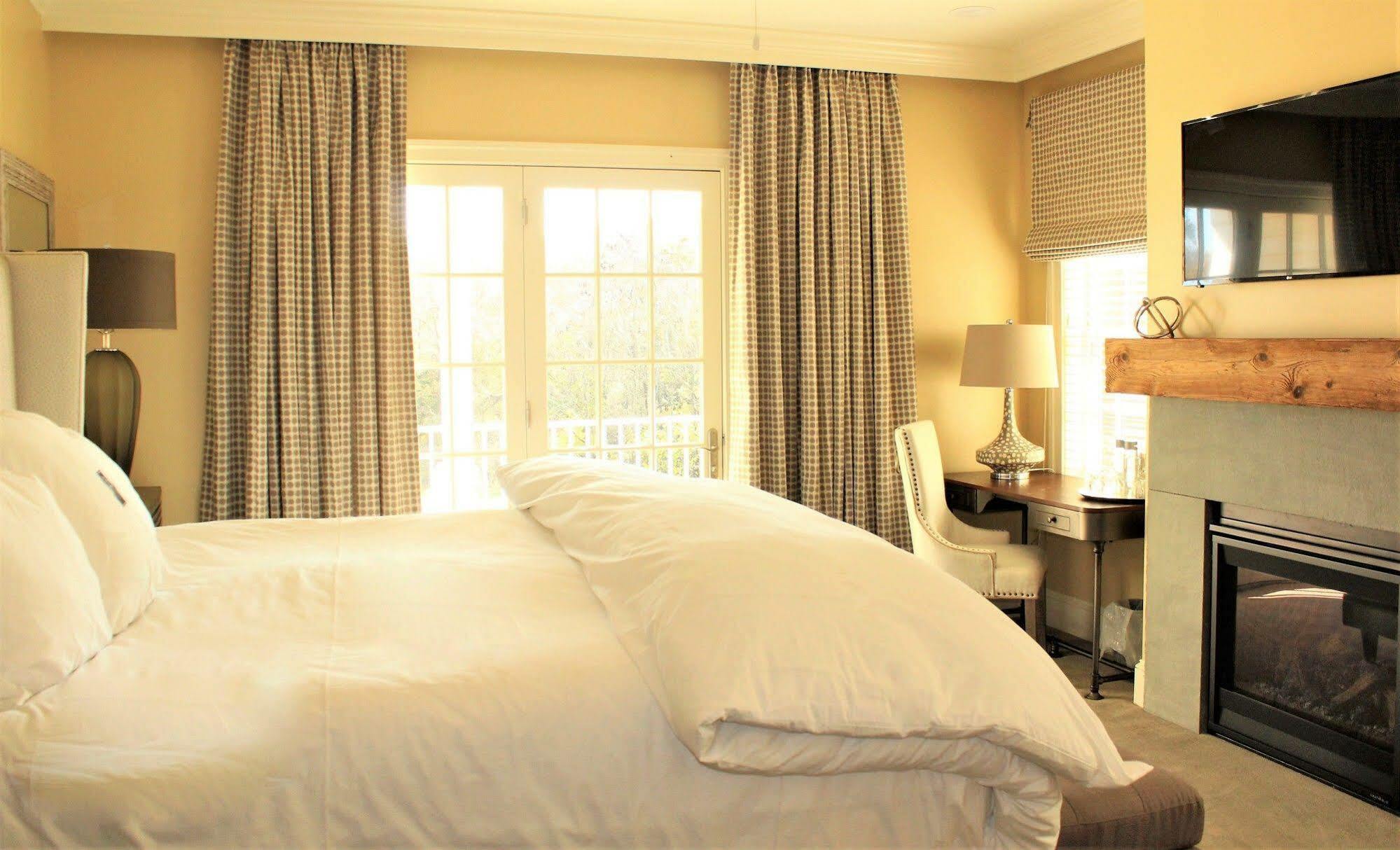 The Inn At Willow Grove Orange Экстерьер фото
